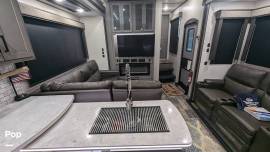 2021 Keystone Raptor 413, $ 72,800