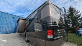 2018 Newmar Canyon Star 3710, $ 129,900