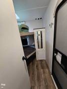 2022 Prime Time Crusader 33BH, $ 29,999