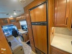 2017 Jayco Melbourne 24M, $ 55,500