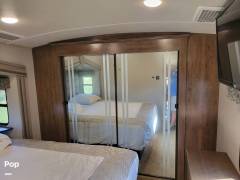 2018 Cedar Creek Silverback 35IK, $ 34,400