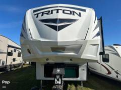 2018 Voltage Triton 3551, $ 35,000