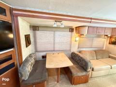 2008 Winnebago Destination 39W, $ 59,000