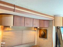 2008 Winnebago Destination 39W, $ 59,000