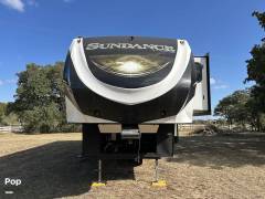 2018 Heartland Sundance 3700RLB, $ 45,900