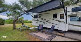 2017 Forest River Sunseeker LE 2850S, $ 59,900