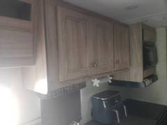 2017 Forest River Sunseeker LE 2850S, $ 59,900