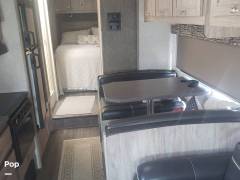 2017 Forest River Sunseeker LE 2850S, $ 59,900
