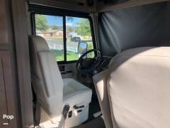 2022 Winnebago Adventurer 35F, $ 166,000