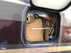 2022 Winnebago Adventurer 35F, $ 166,000