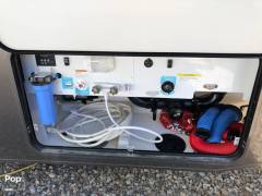2022 Winnebago Adventurer 35F, $ 166,000