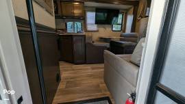 2018 Thor Motor Coach Four Winds 28Z, $ 75,900