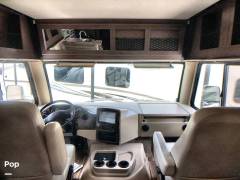 2019 Thor Motor Coach A.C.E. 30.2, $ 80,000