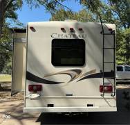2015 Thor Motor Coach Chateau 31W, $ 47,000
