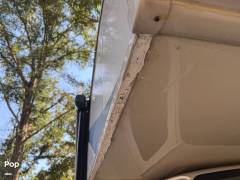 2015 Thor Motor Coach Chateau 31W, $ 47,000