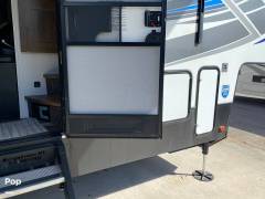 2021 Keystone Fuzion 379, $ 70,000