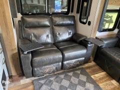 2021 Keystone Fuzion 379, $ 70,000