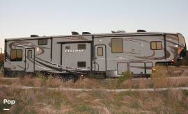 2014 Heartland Cyclone 3950 Toy Hauler, $ 31,900
