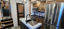 2022 Heartland Landmark 365 LM Lafayette, $ 94,900