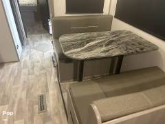 2023 Dutchmen Kodiak ULTIMATE 3301BHSL, $ 44,950