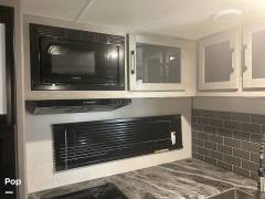 2023 Dutchmen Kodiak ULTIMATE 3301BHSL, $ 44,950