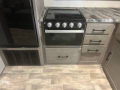 2023 Dutchmen Kodiak ULTIMATE 3301BHSL, $ 44,950