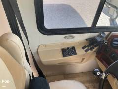 2014 Coachmen Mirada 29DS, $ 28,500