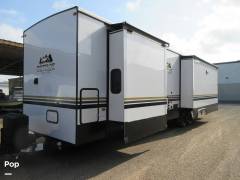 2023 Cedar Creek Cottage 40CRS, $ 59,900