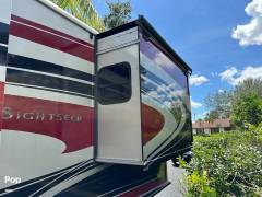 2015 Winnebago Sightseer 35G, $ 76,900
