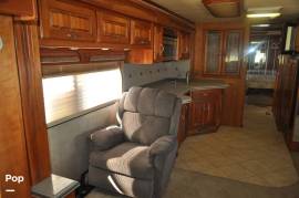 2005 Monaco Windsor 38PDQ, $ 49,000