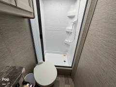 2022 Thor Motor Coach Chateau 27R, $ 81,000