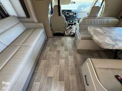 2022 Thor Motor Coach Chateau 27R, $ 81,000