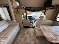 2022 Thor Motor Coach Chateau 27R, $ 81,000