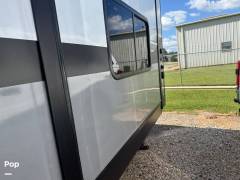 2023 Jayco Jay Flight 331BTS, $ 43,900