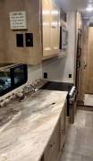 2019 Coachmen Leprechaun 319MB, $ 57,000