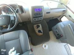 2022 Winnebago Adventurer 35F, $ 129,000