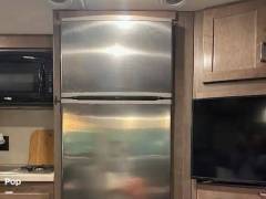 2022 Winnebago Adventurer 35F, $ 129,000