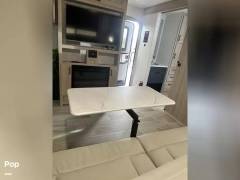 2024 Winnebago Voyage 2427RB, $ 39,999