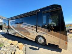 2016 Winnebago Journey 40R, $ 144,950