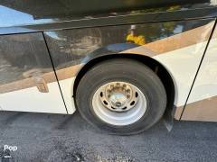 2016 Winnebago Journey 40R, $ 144,950