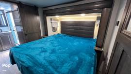 2020 Forest River Cardinal 370FLX, $ 61,500