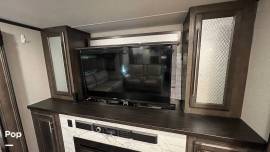 2020 Forest River Cardinal 370FLX, $ 61,500