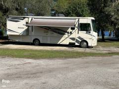 2018 Winnebago Sunstar 32YE, $ 78,000