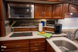 2017 Winnebago Journey 40J, $ 145,000