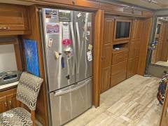 2017 Winnebago Journey 40J, $ 145,000