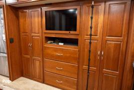 2017 Winnebago Journey 40J, $ 145,000
