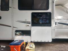 2015 Forest River Sunseeker 3170DS, $ 46,000