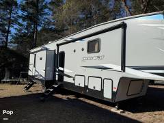 2021 Cherokee Arctic Wolf 3770SUITE, $ 51,000