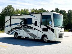 2022 Thor Motor Coach Hurricane 29M, $ 109,250