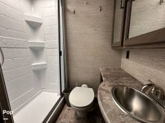 2022 Thor Motor Coach Chateau 28Z, $ 59,900